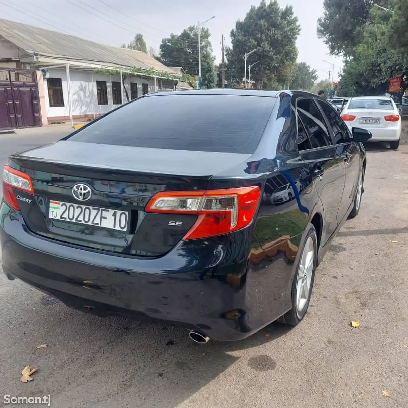 Toyota Camry, 2013-10