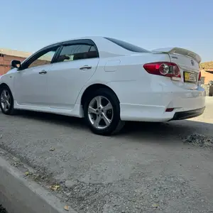 Toyota Corolla, 2013