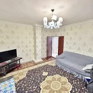 4-комн. квартира, 5 этаж, 104 м², Сино, Политехникум