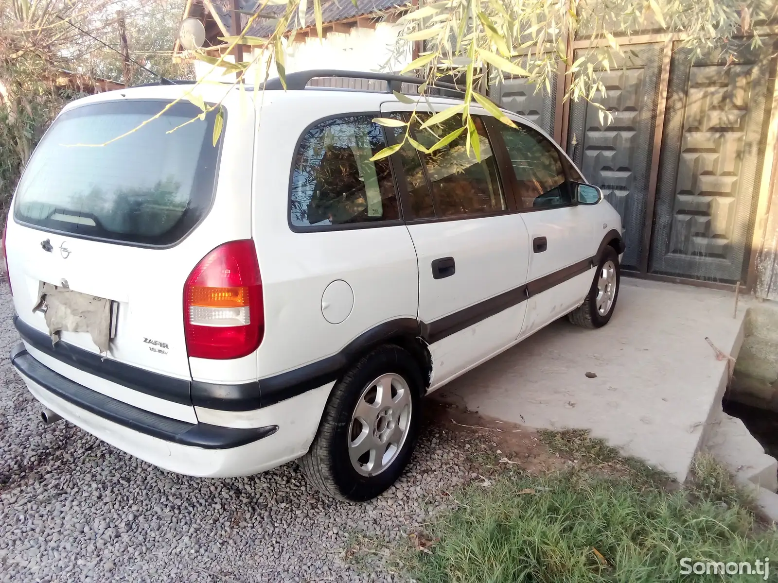 Opel Zafira, 2000-1