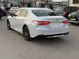 Toyota Camry, 2018-12