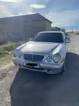 Mercedes-Benz E class, 2000-5