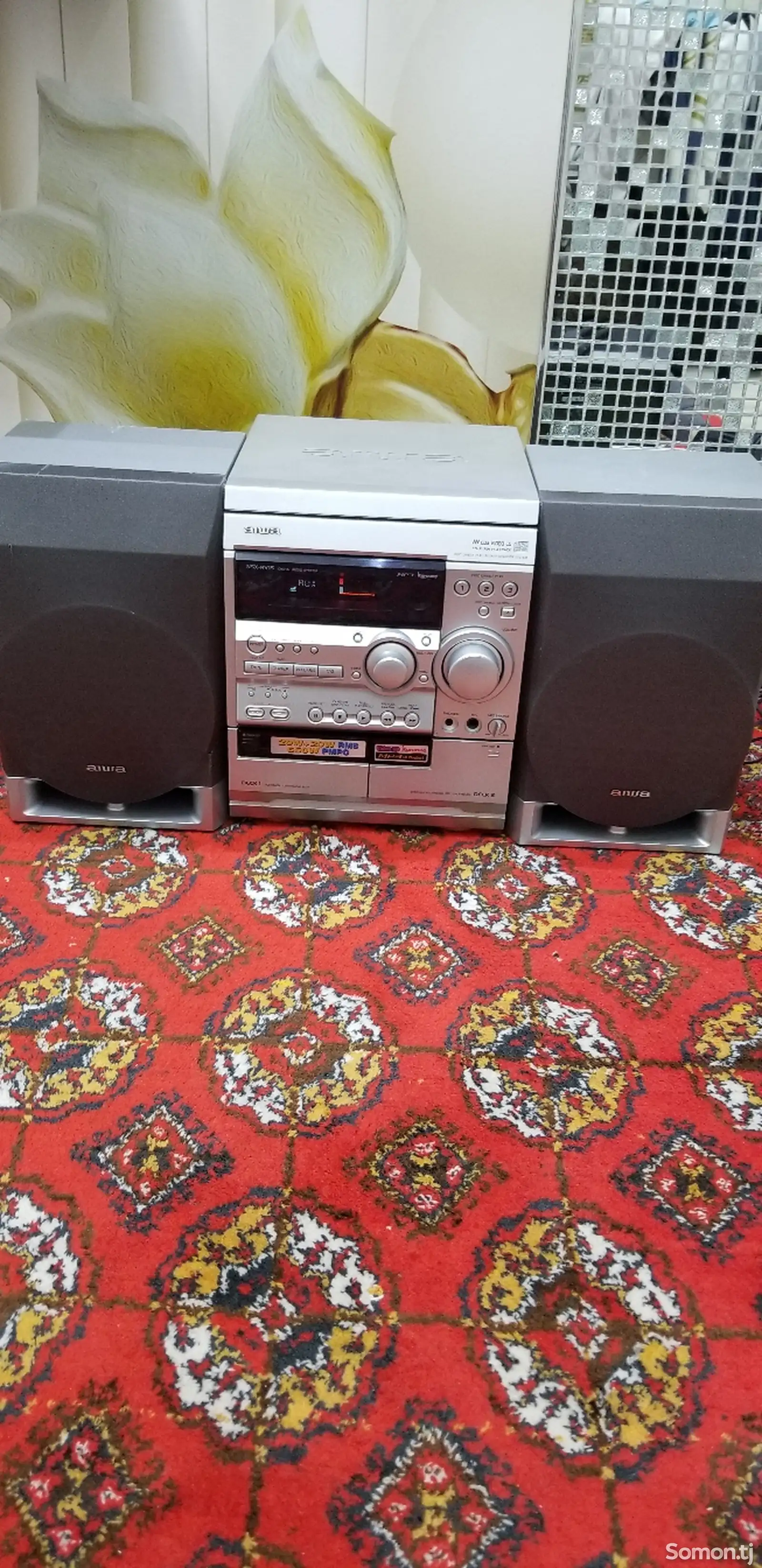 Музыкальный центр aiwa-1