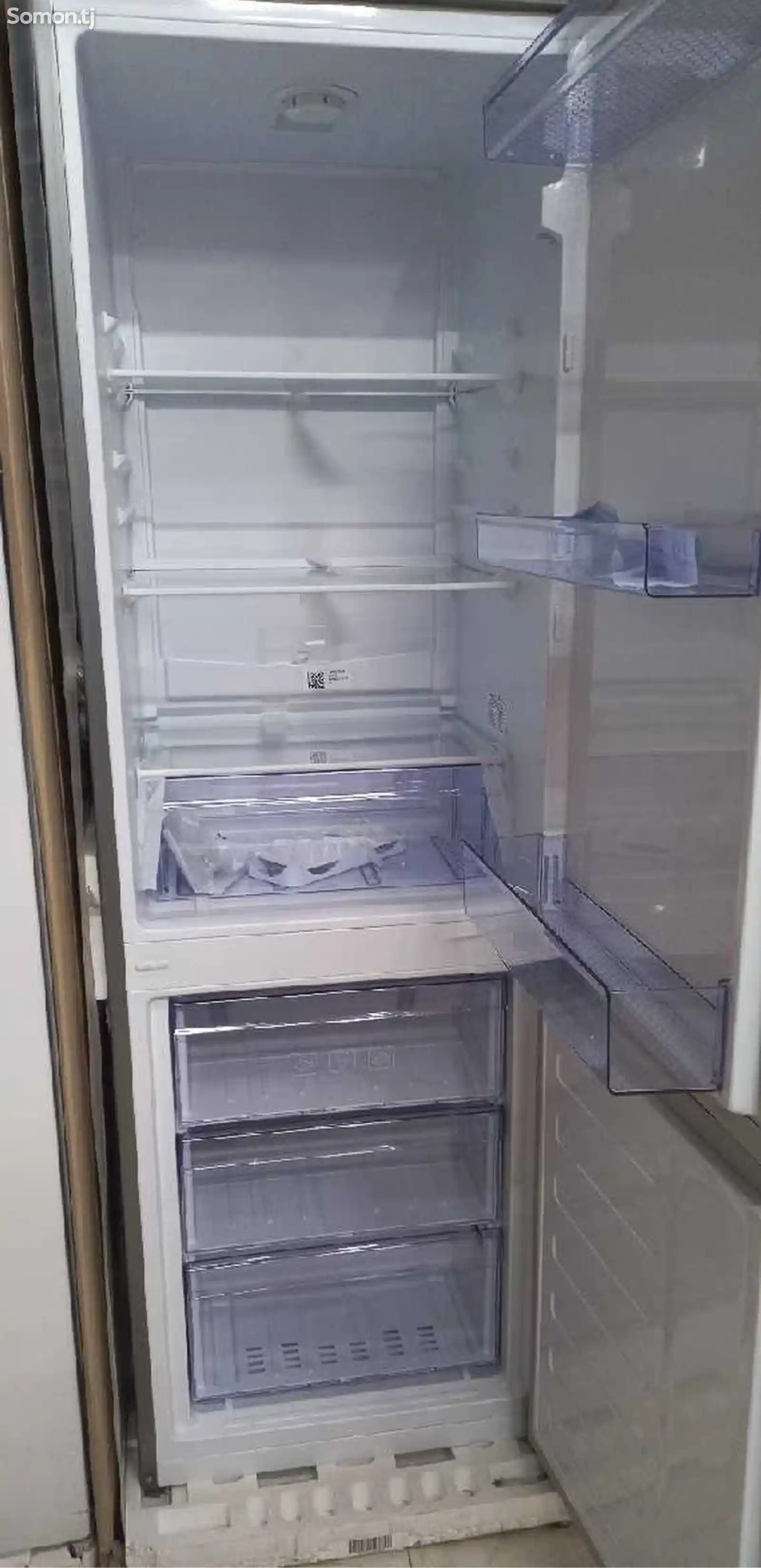 Холодильник Beko 270-3
