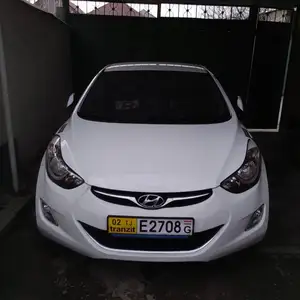 Hyundai Avante, 2013