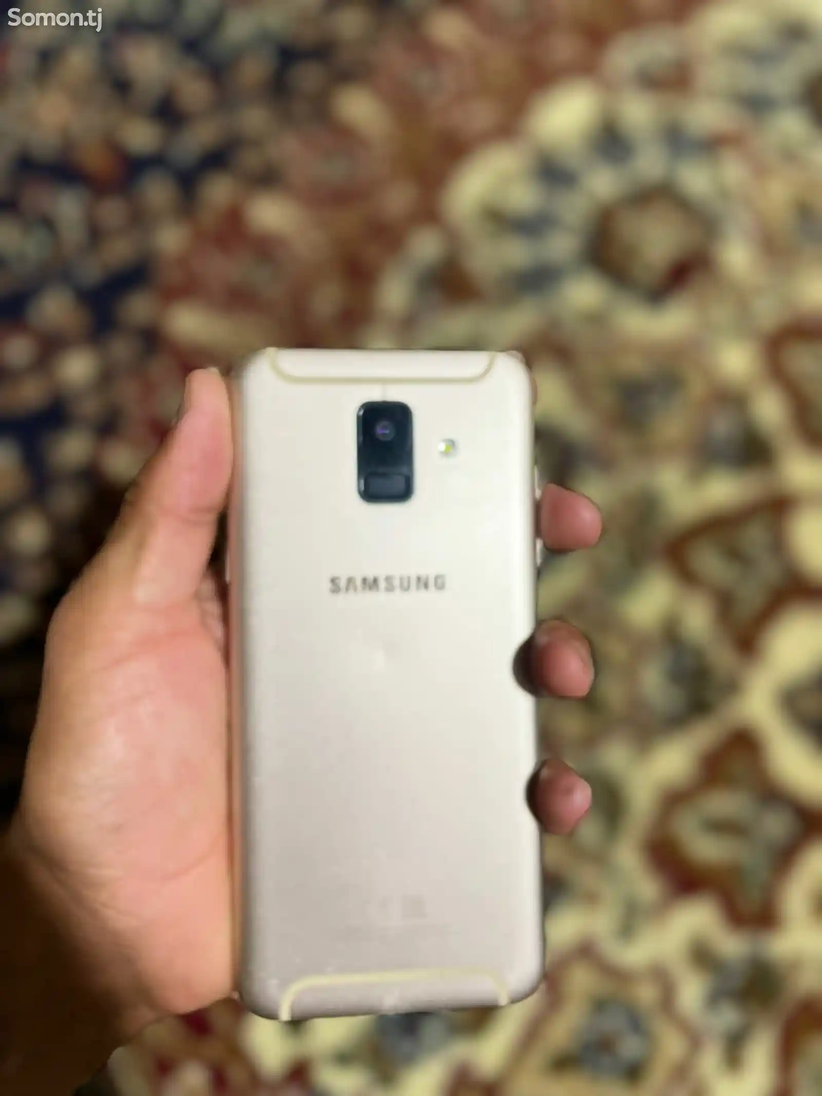 Samsung Galaxy A6-3