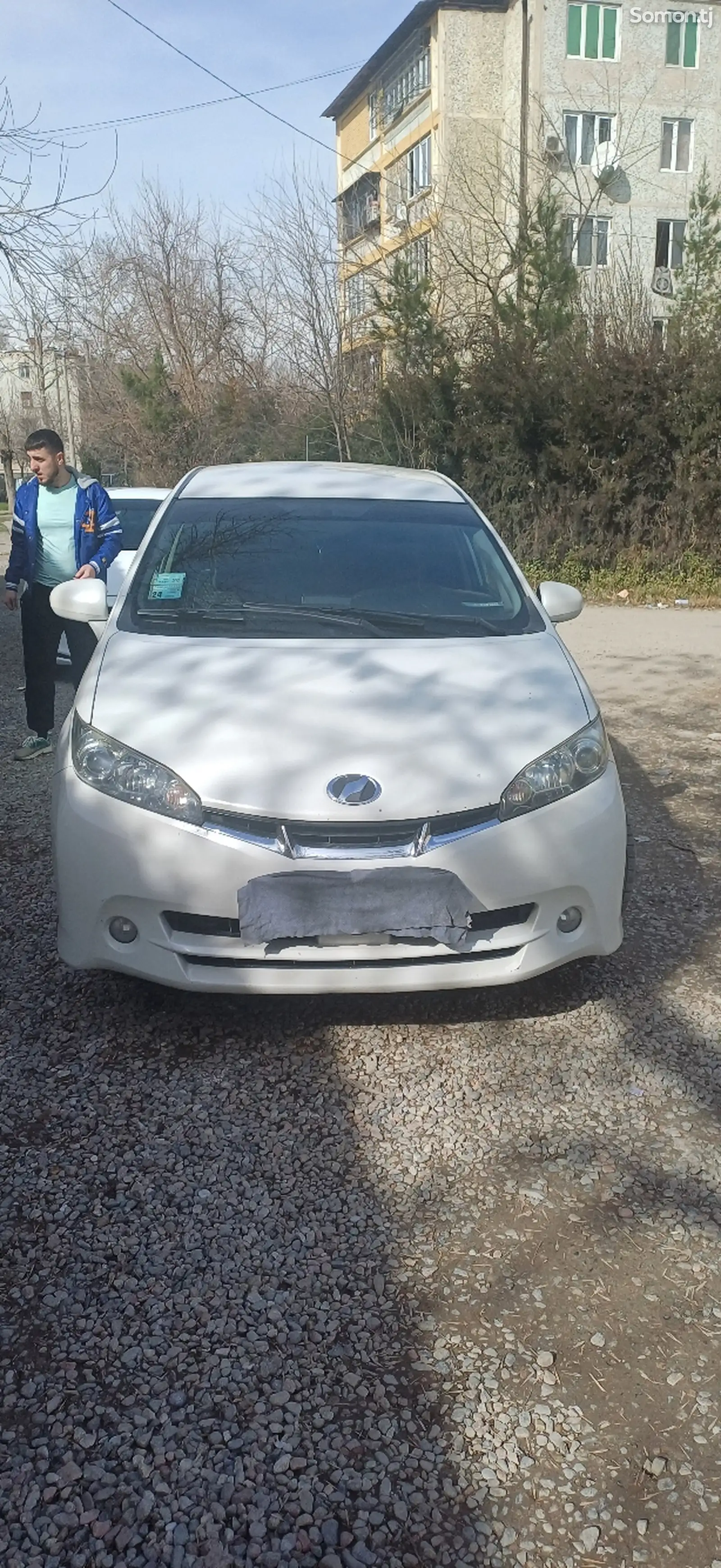 Toyota Wish, 2011-1