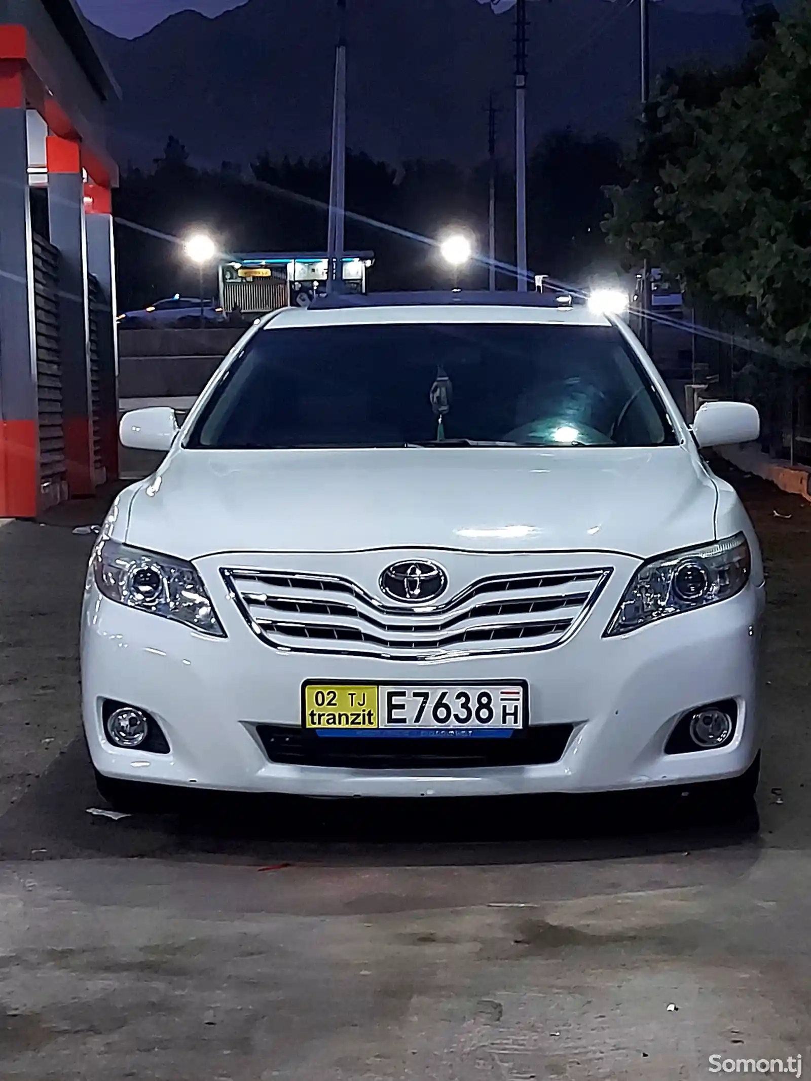 Toyota Camry, 2011-1