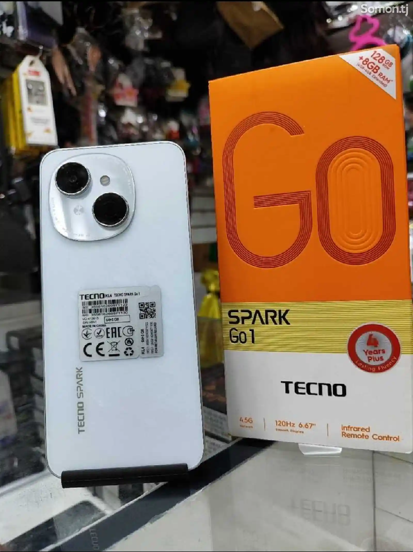 Tecno Spark GO1 4+4/64 black-4