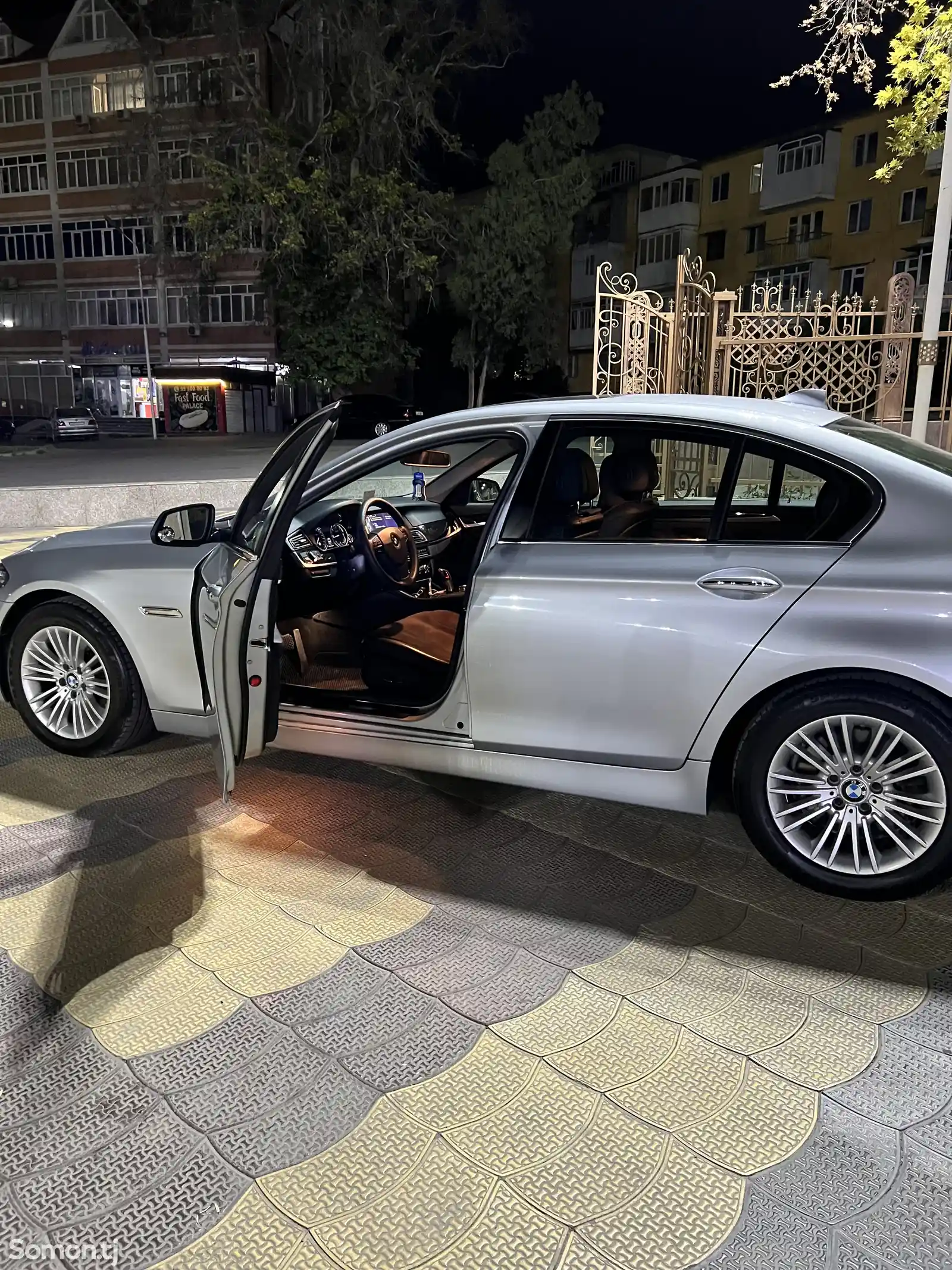 BMW 5 series, 2014-10