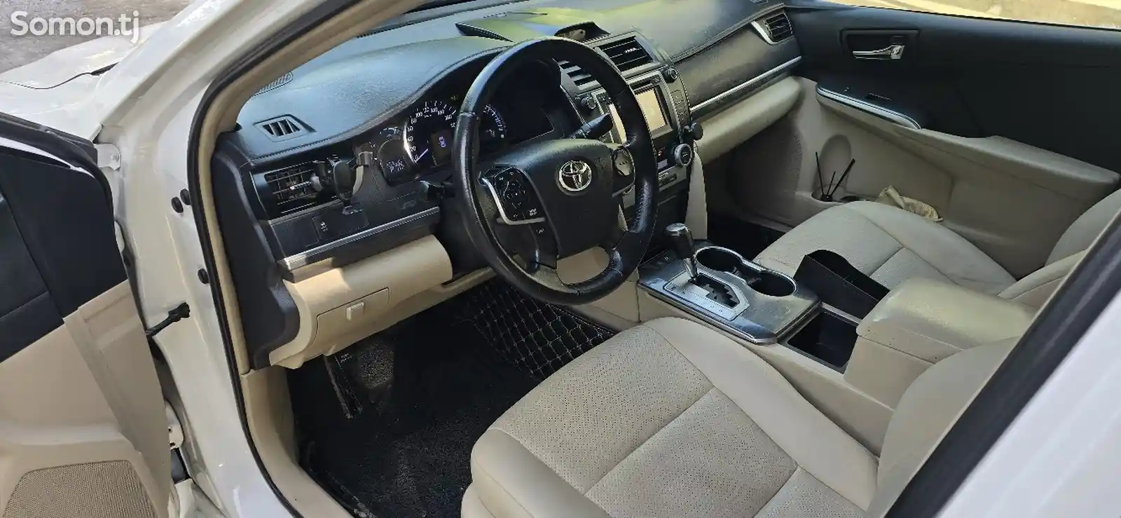 Toyota Camry, 2013-6