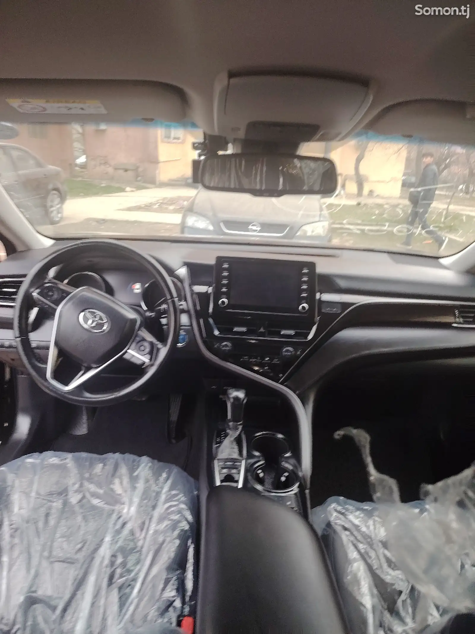 Toyota Camry, 2018-1