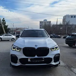 BMW X5, 2019