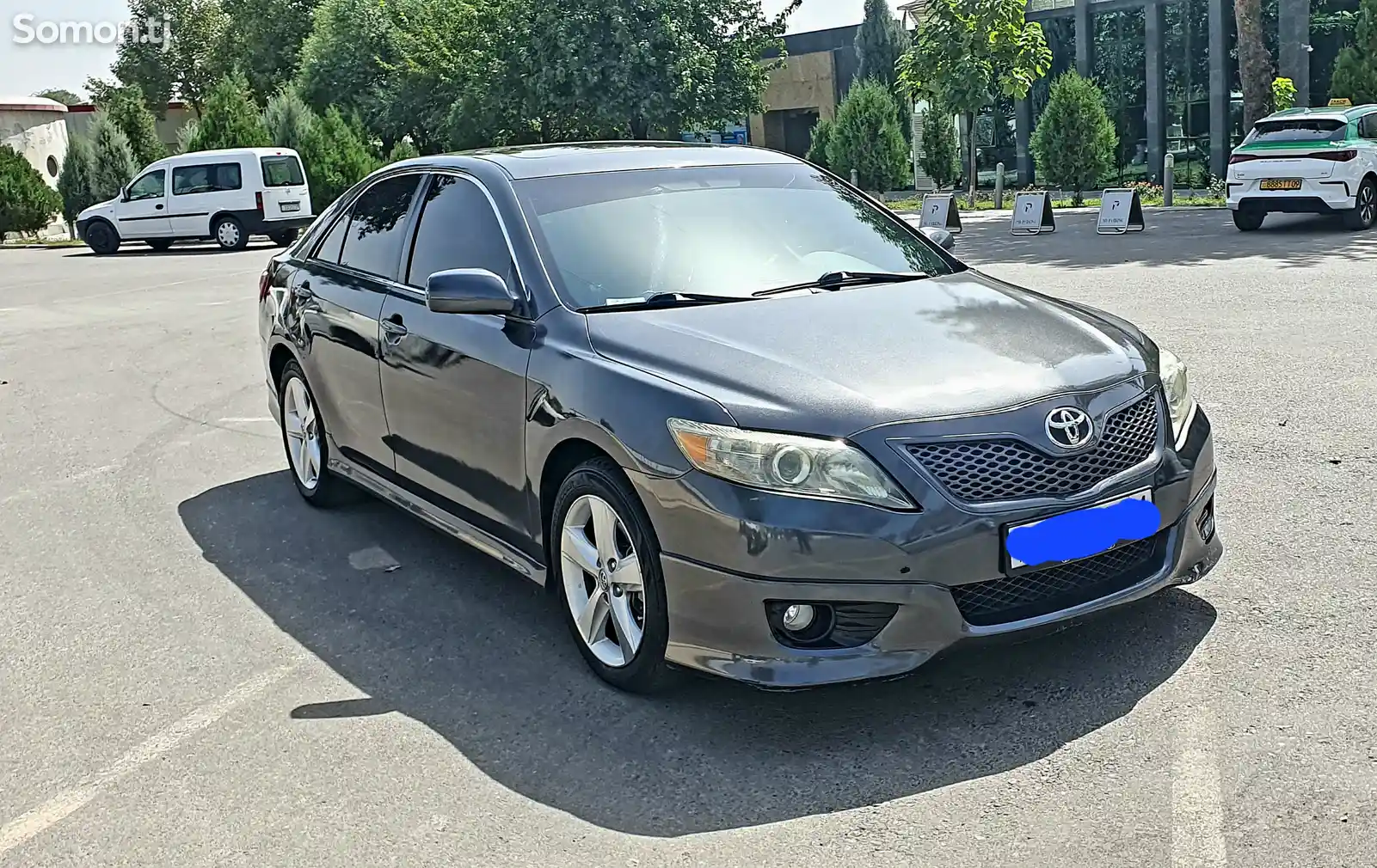 Toyota Camry, 2011-1