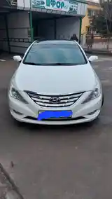 Hyundai Sonata, 2010-7