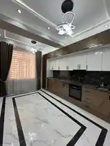 3-комн. квартира, 6 этаж, 130 м², Молодежный театр-9