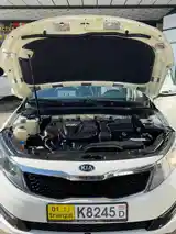 Kia K5, 2010-12