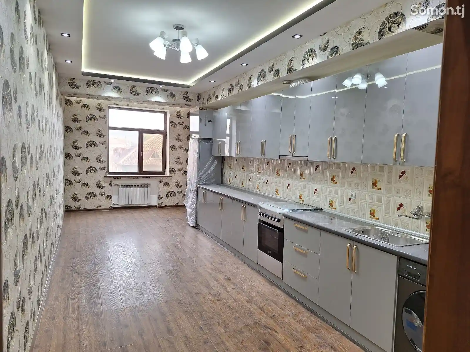 3-комн. квартира, 3 этаж, 121м², улица Айни 49, около Садбарг-7