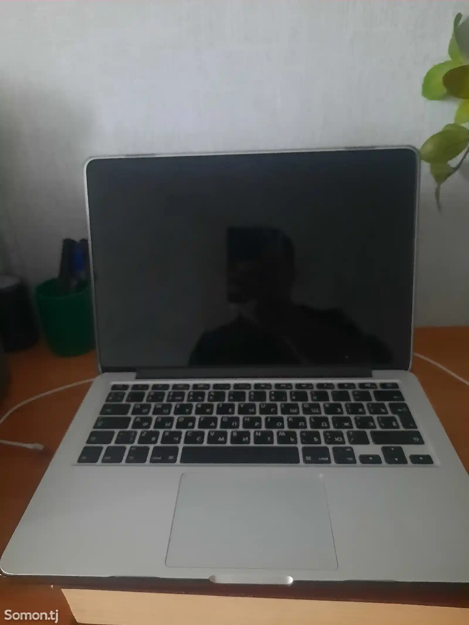 Ноутбук Apple MacBook-1