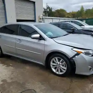 Toyota Avalon, 2015