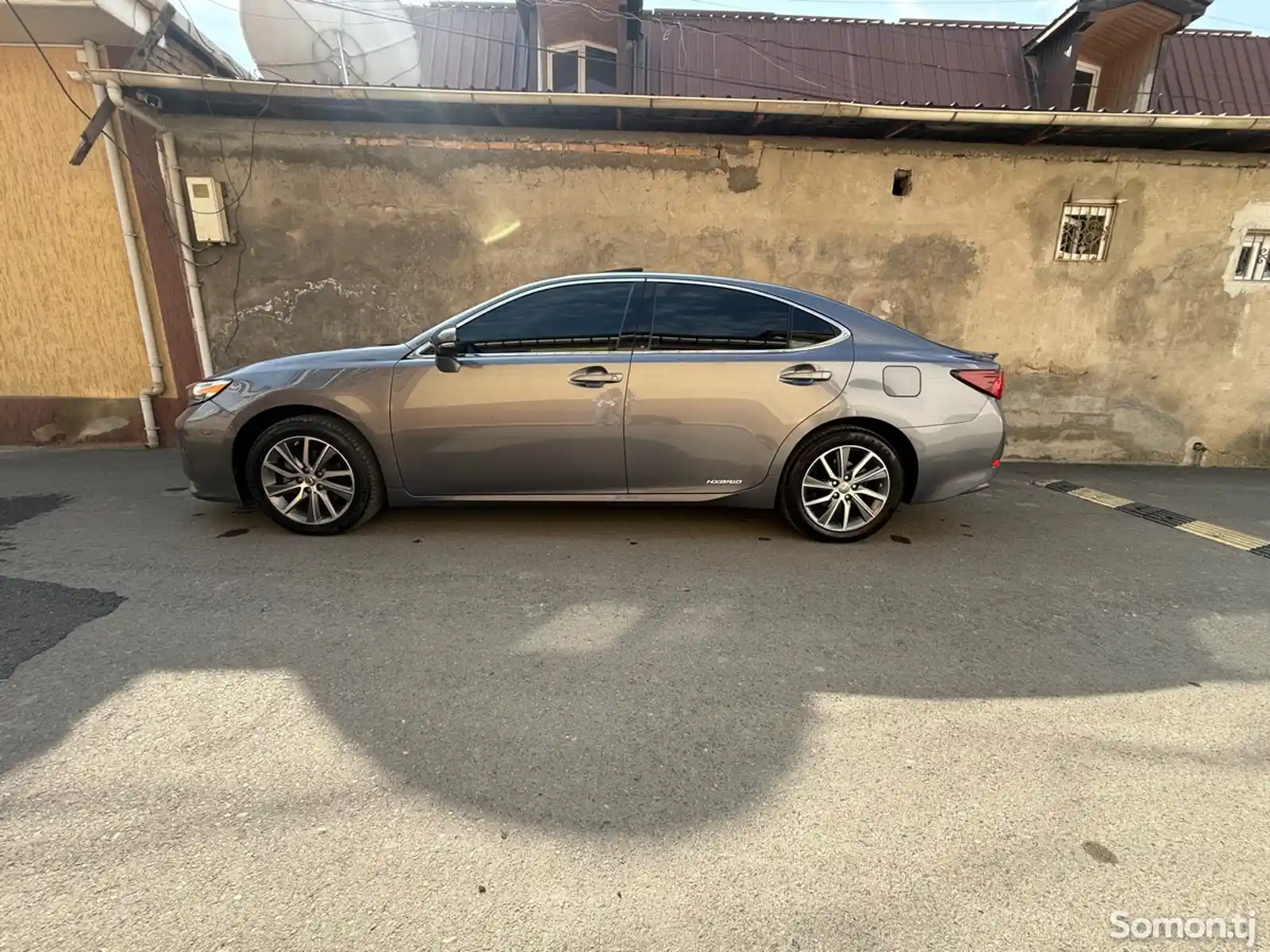 Lexus ES series, 2016-3