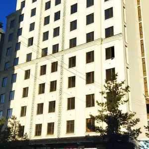 2-комн. квартира, 10 этаж, 67 м², Вахдат