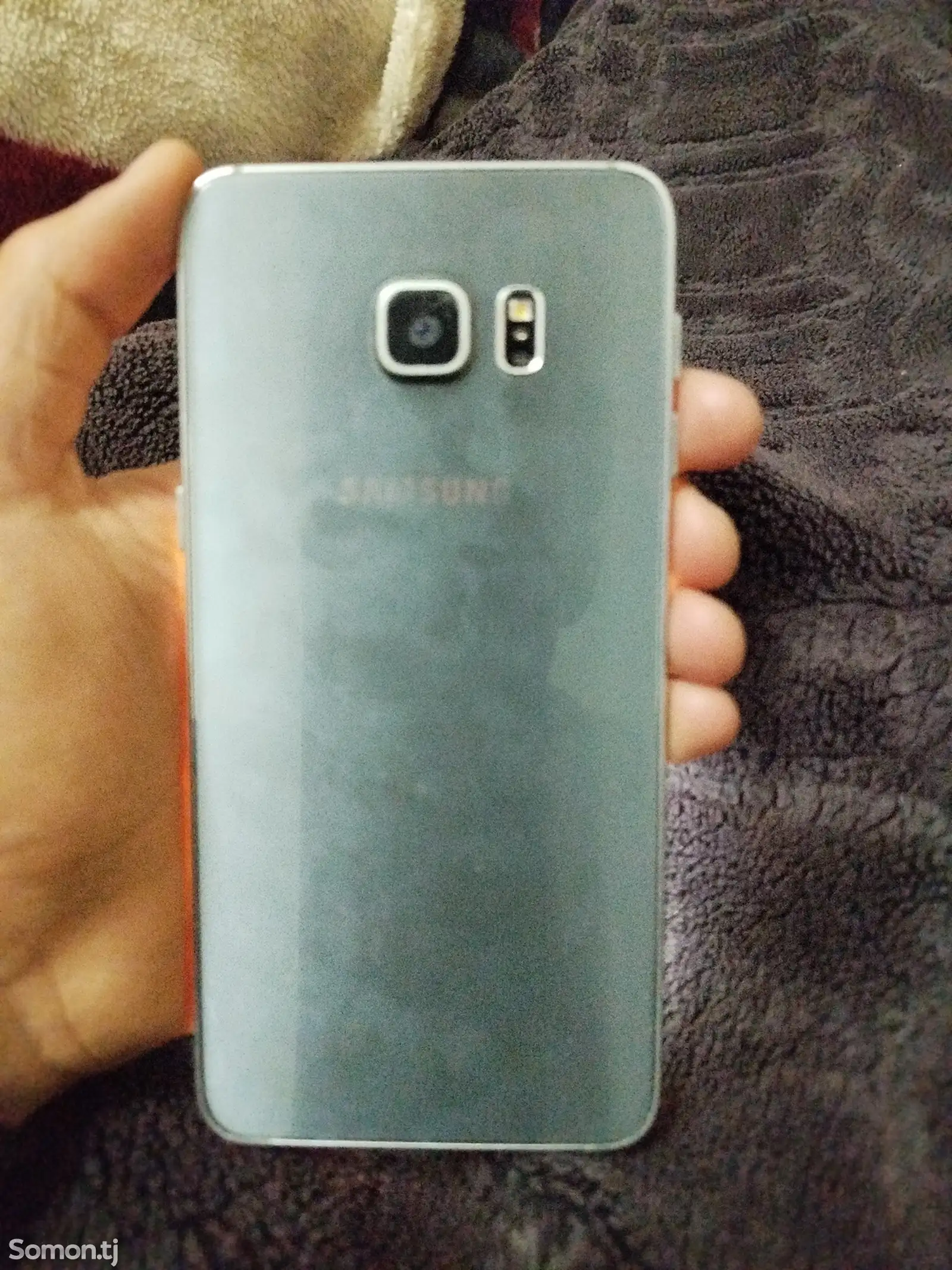 Samsung Galaxy S6 edge+-1