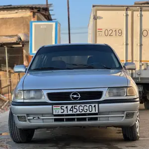 Opel Astra F, 1992