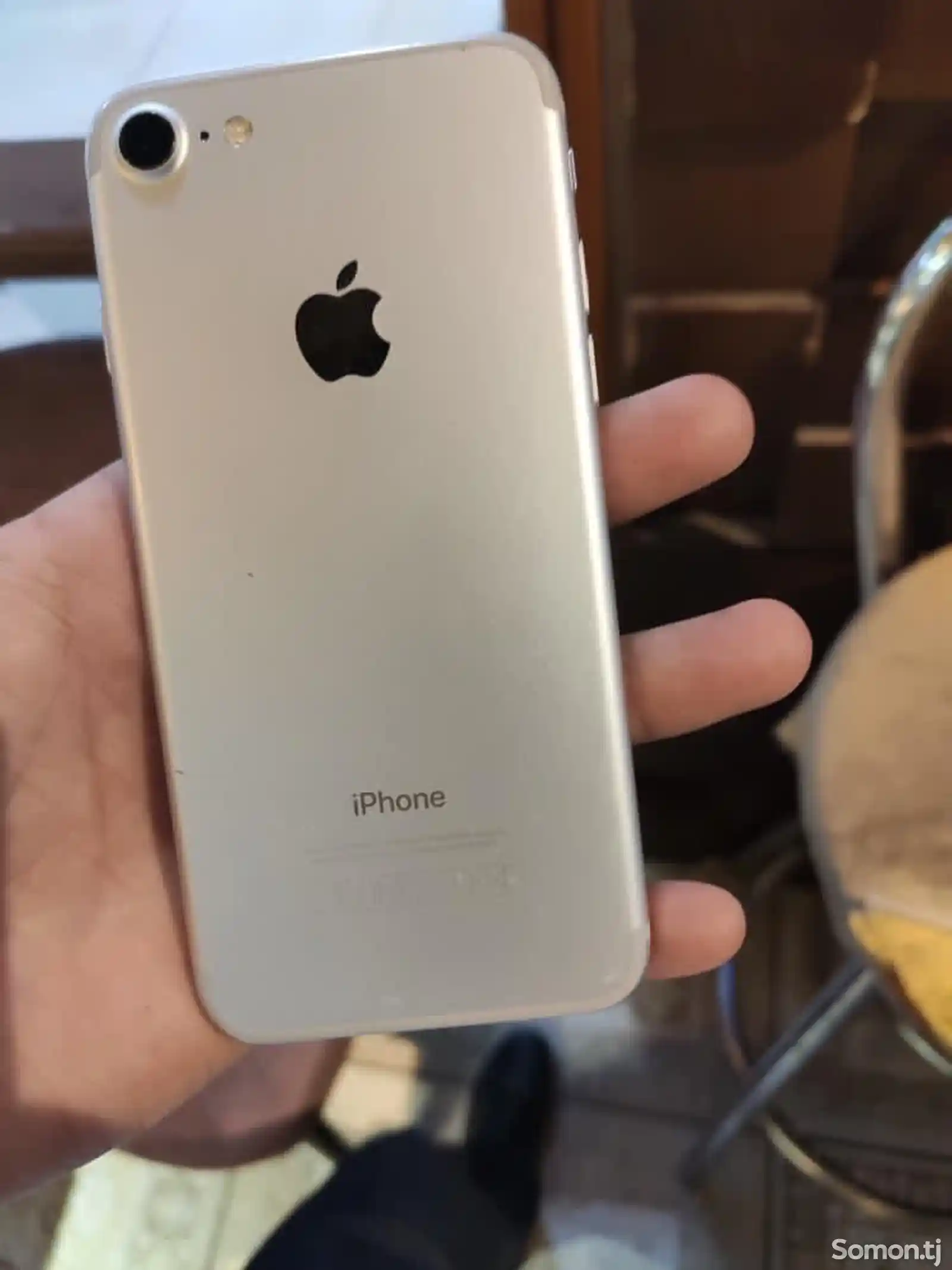 Apple iPhone 7, 32 gb-5