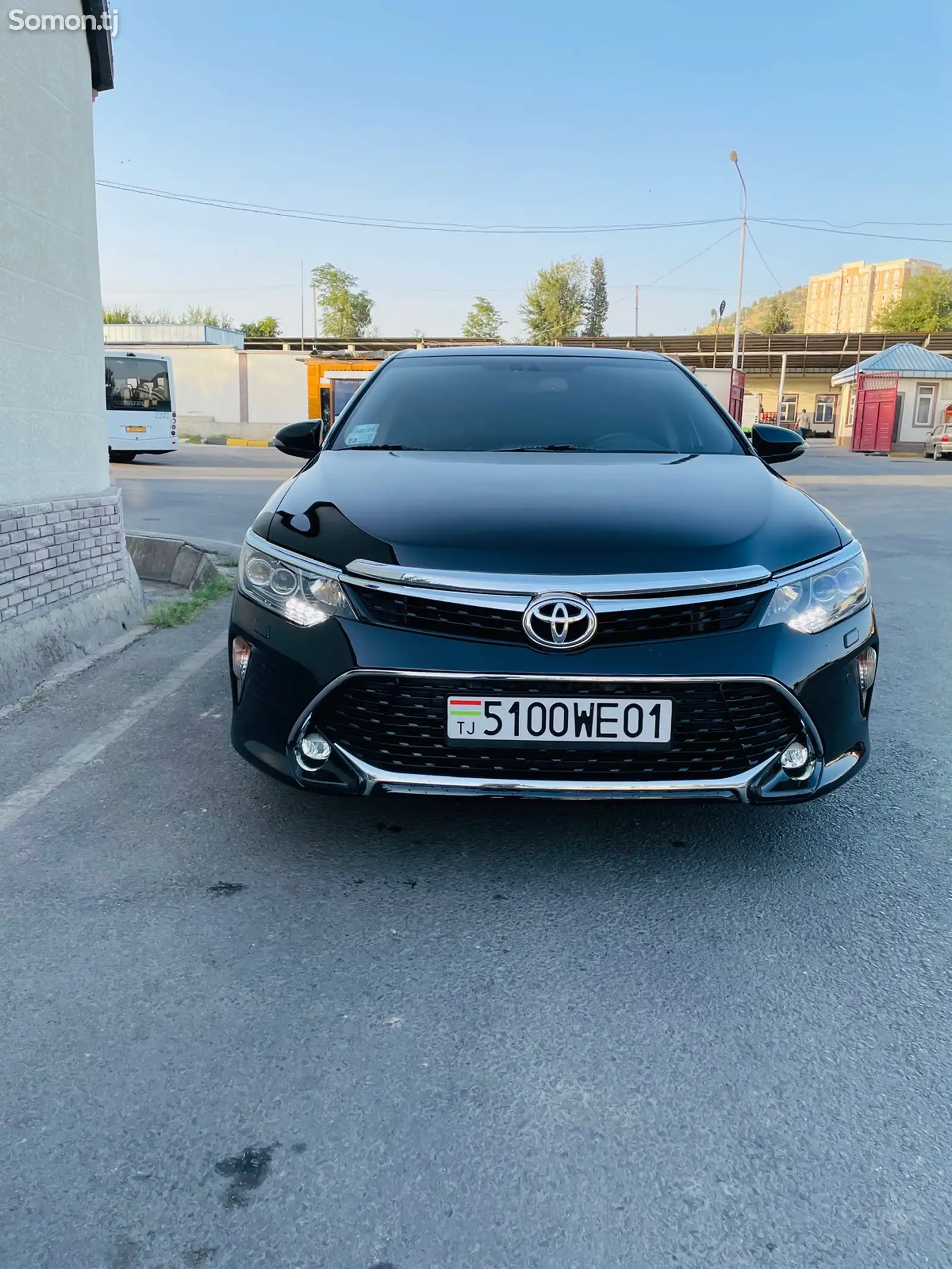 Toyota Camry, 2016-1