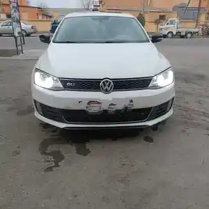 Volkswagen Jetta, 2011