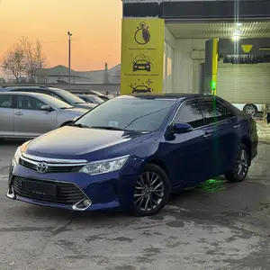 Toyota Camry, 2015