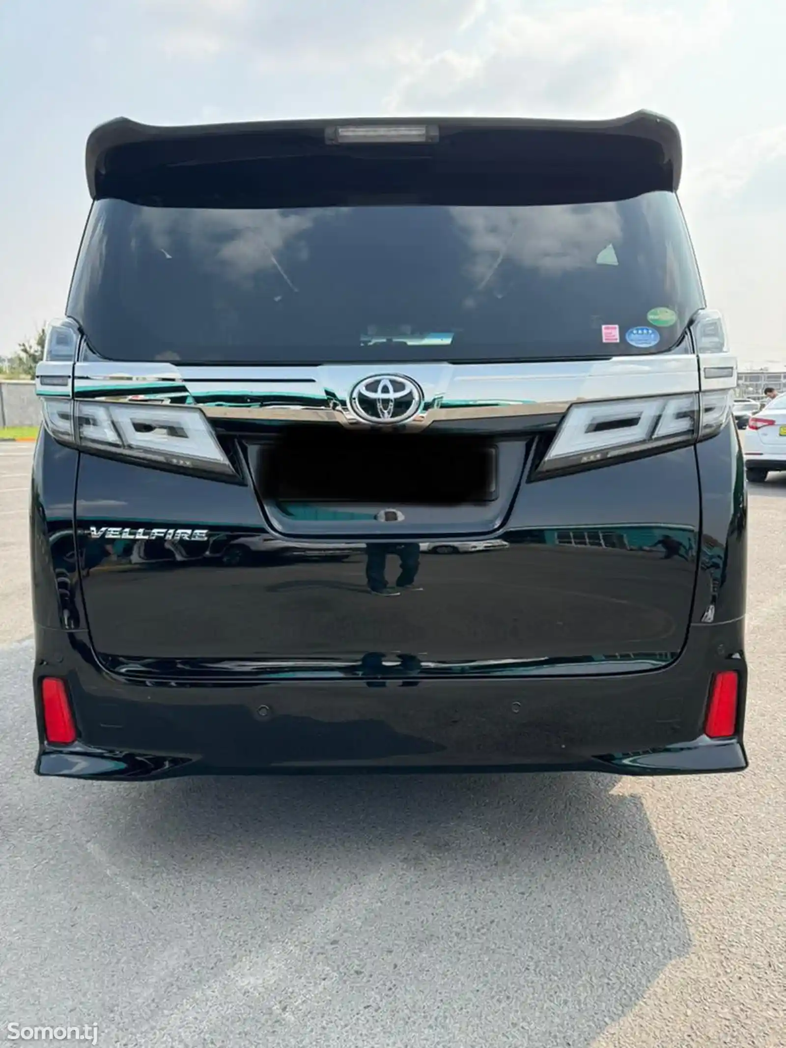 Toyota Vellfire, 2017-4