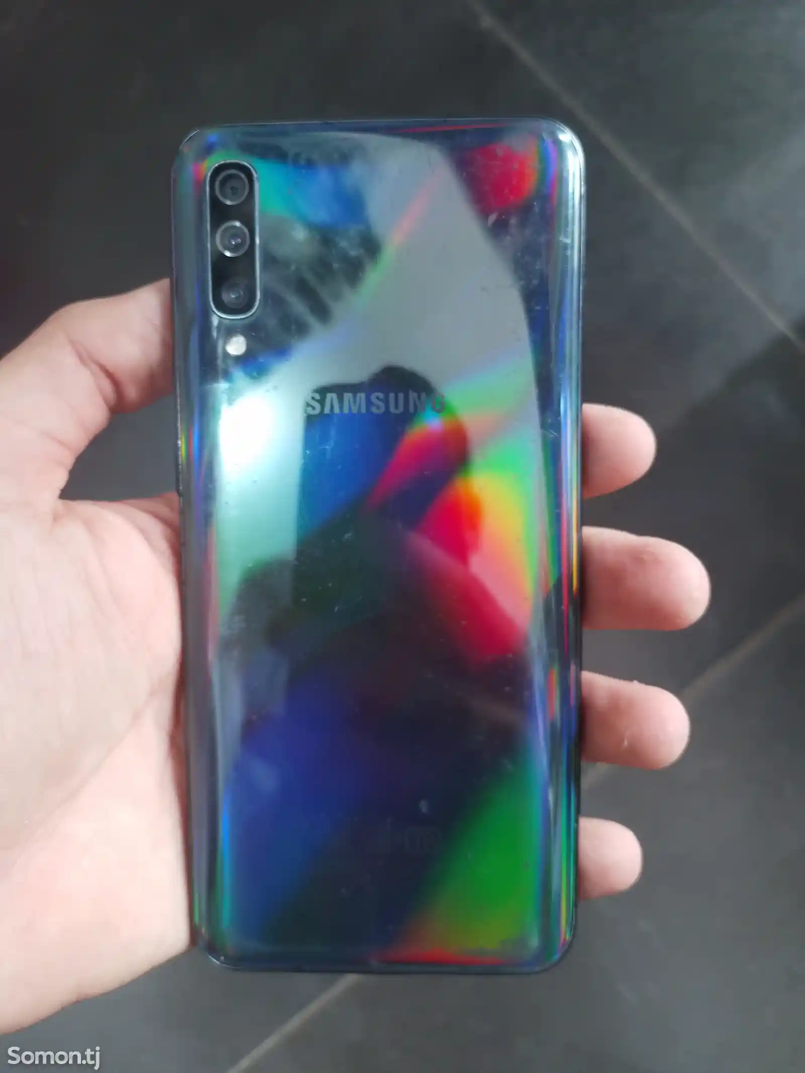 Samsung Galaxy A50-2