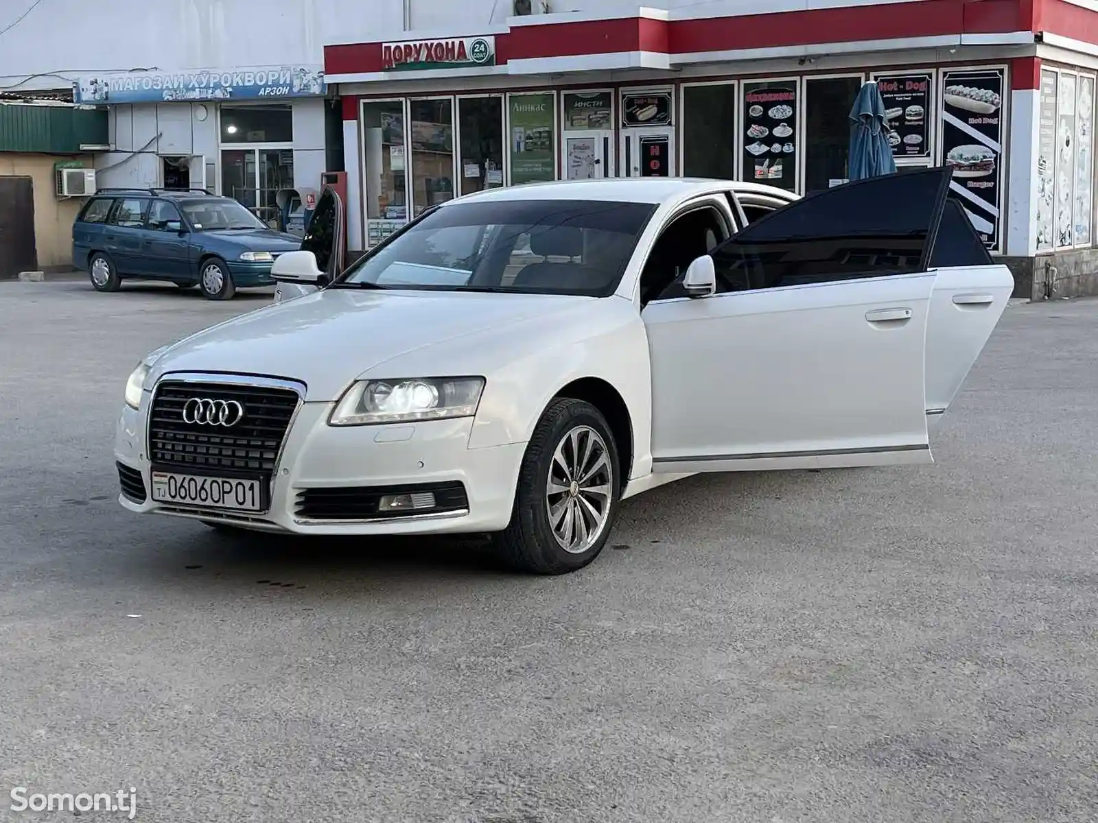 Audi A6, 2010-11