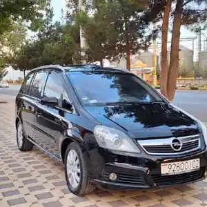 Opel Zafira, 2006