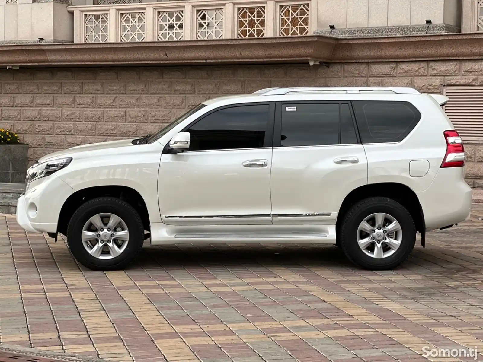 Toyota Land Cruiser Prado, 2014-5