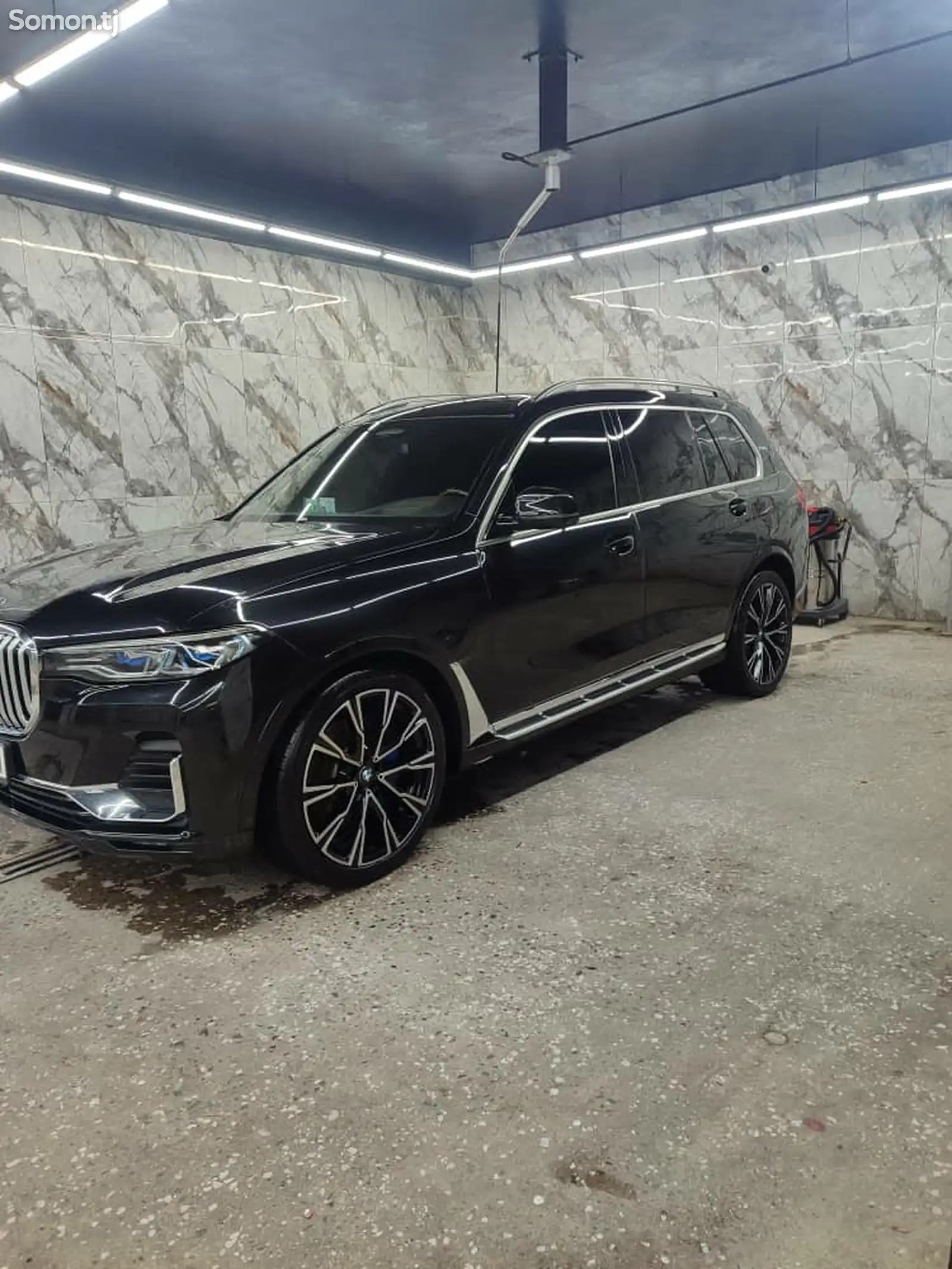 BMW X7, 2020-1