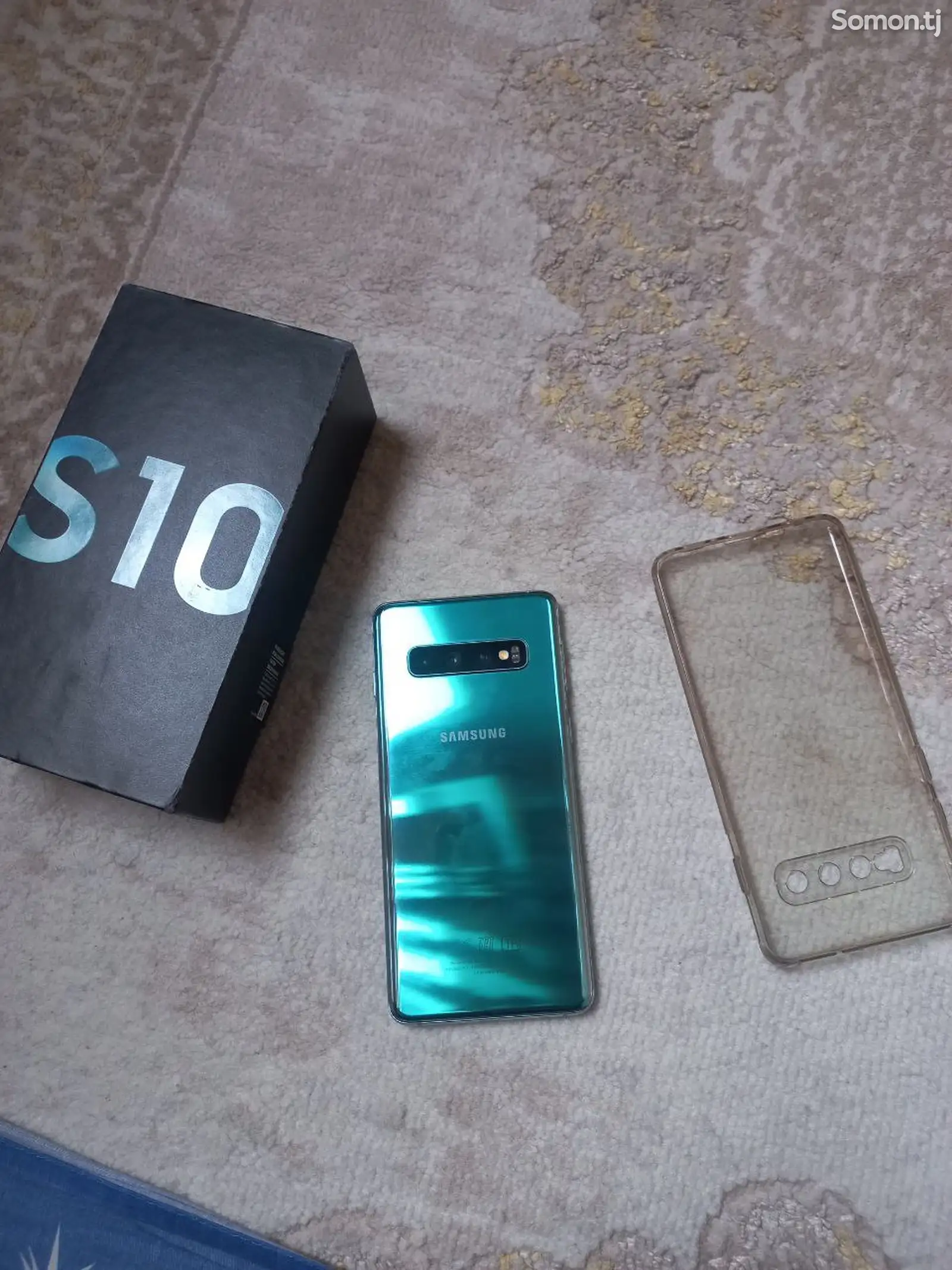 Samsung Galaxy S10-1