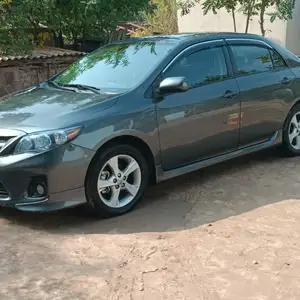 Toyota Corolla, 2012