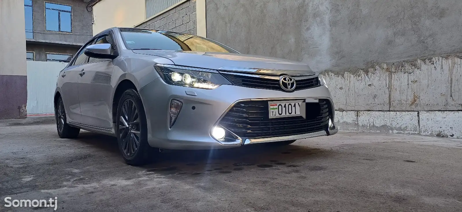 Toyota Camry, 2014-1