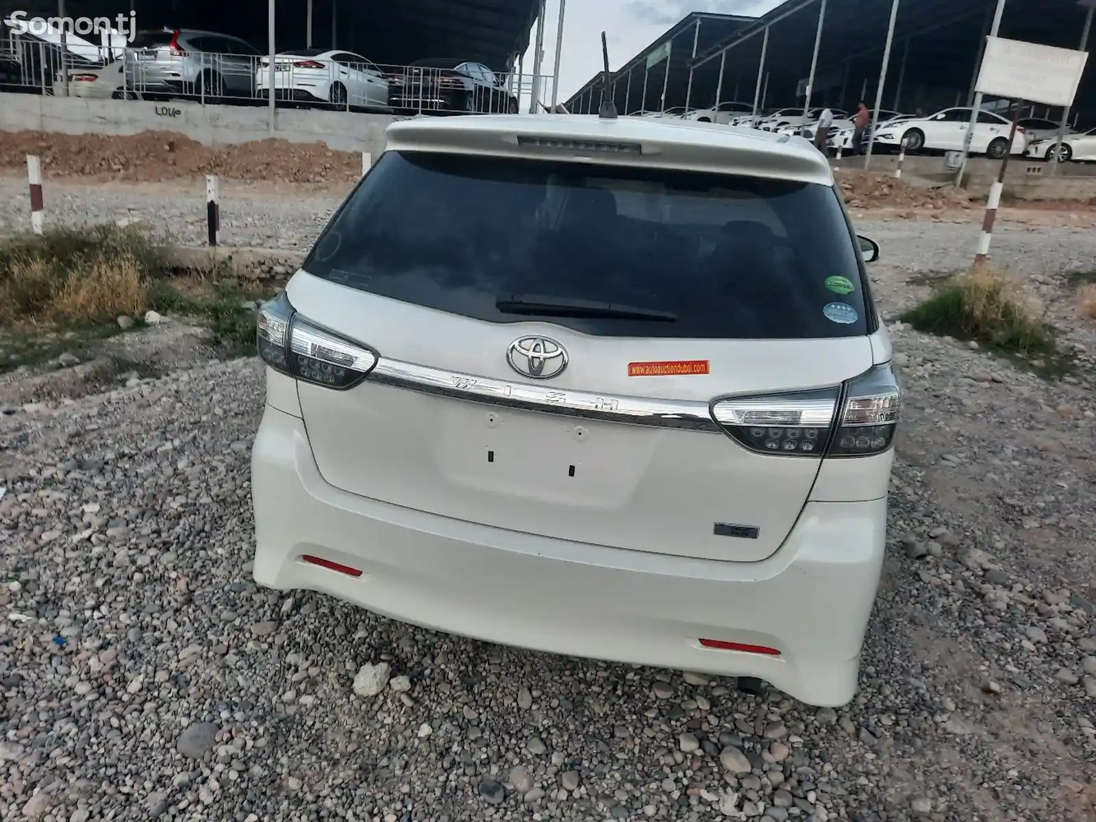 Toyota Wish, 2014-8