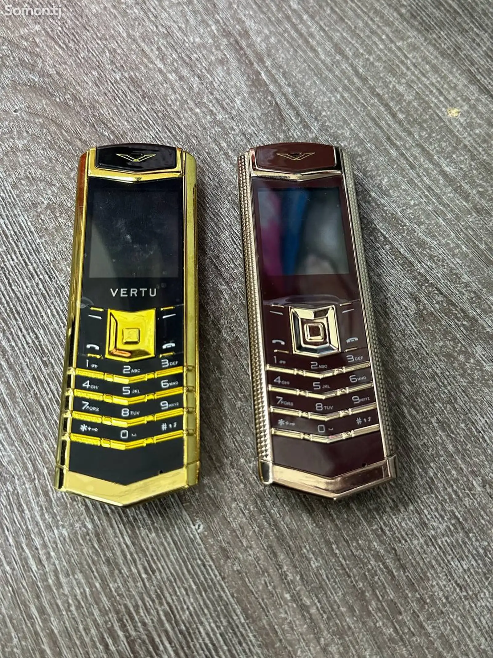 Телефон Vertu