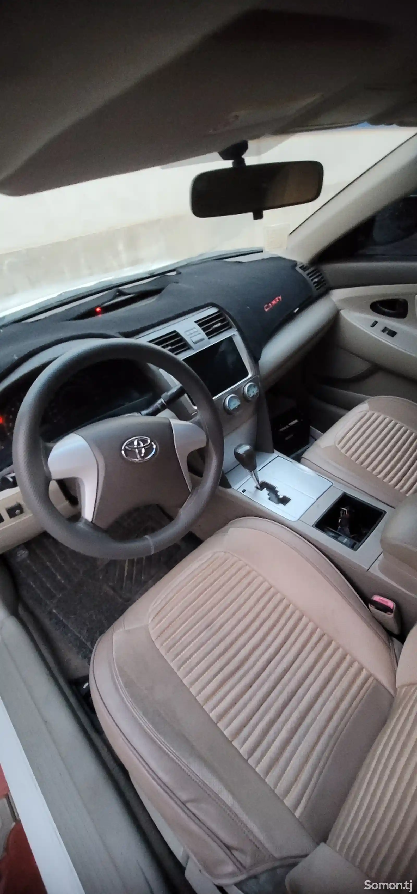 Toyota Camry, 2010-6