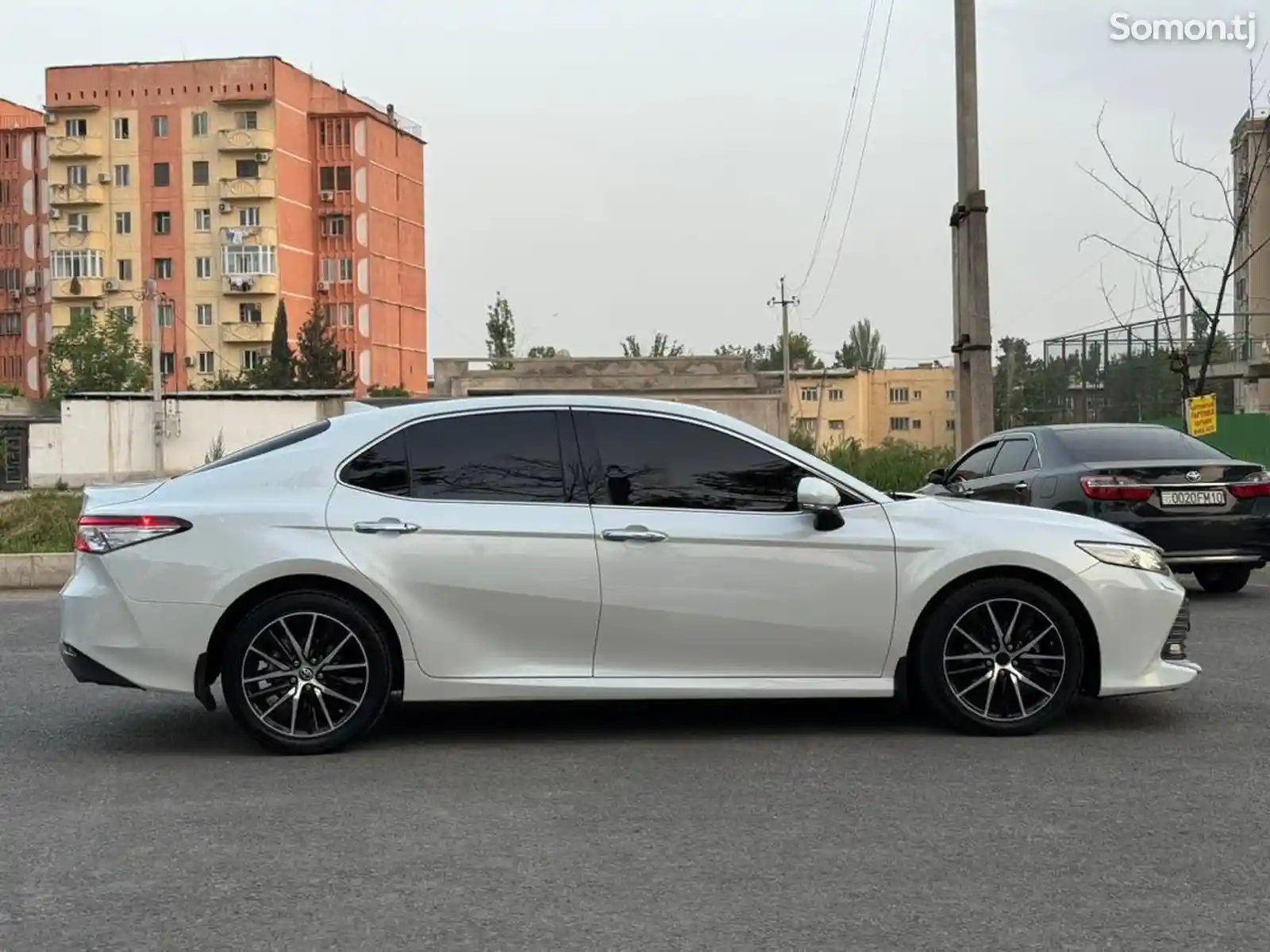 Toyota Camry, 2019-6