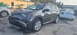 Toyota RAV 4, 2016-13