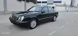 Mercedes-Benz E class, 2002-4