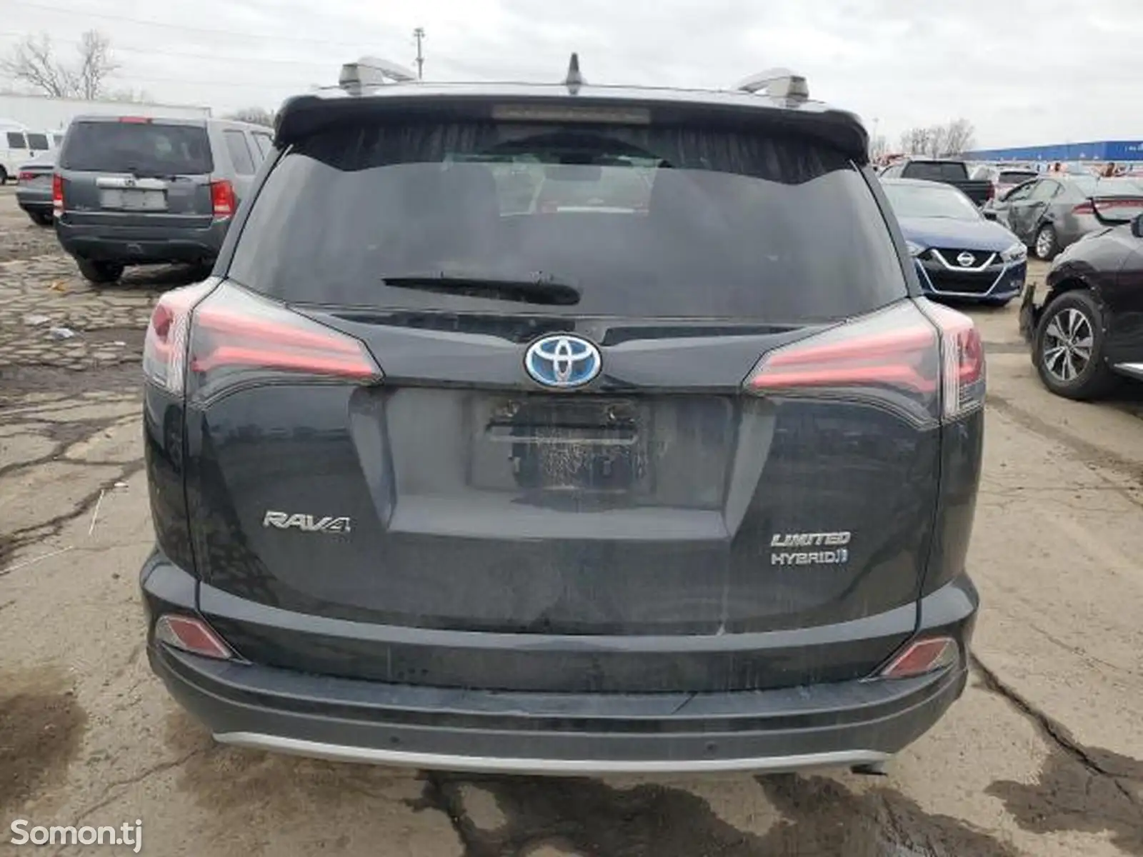 Toyota RAV 4, 2017-1