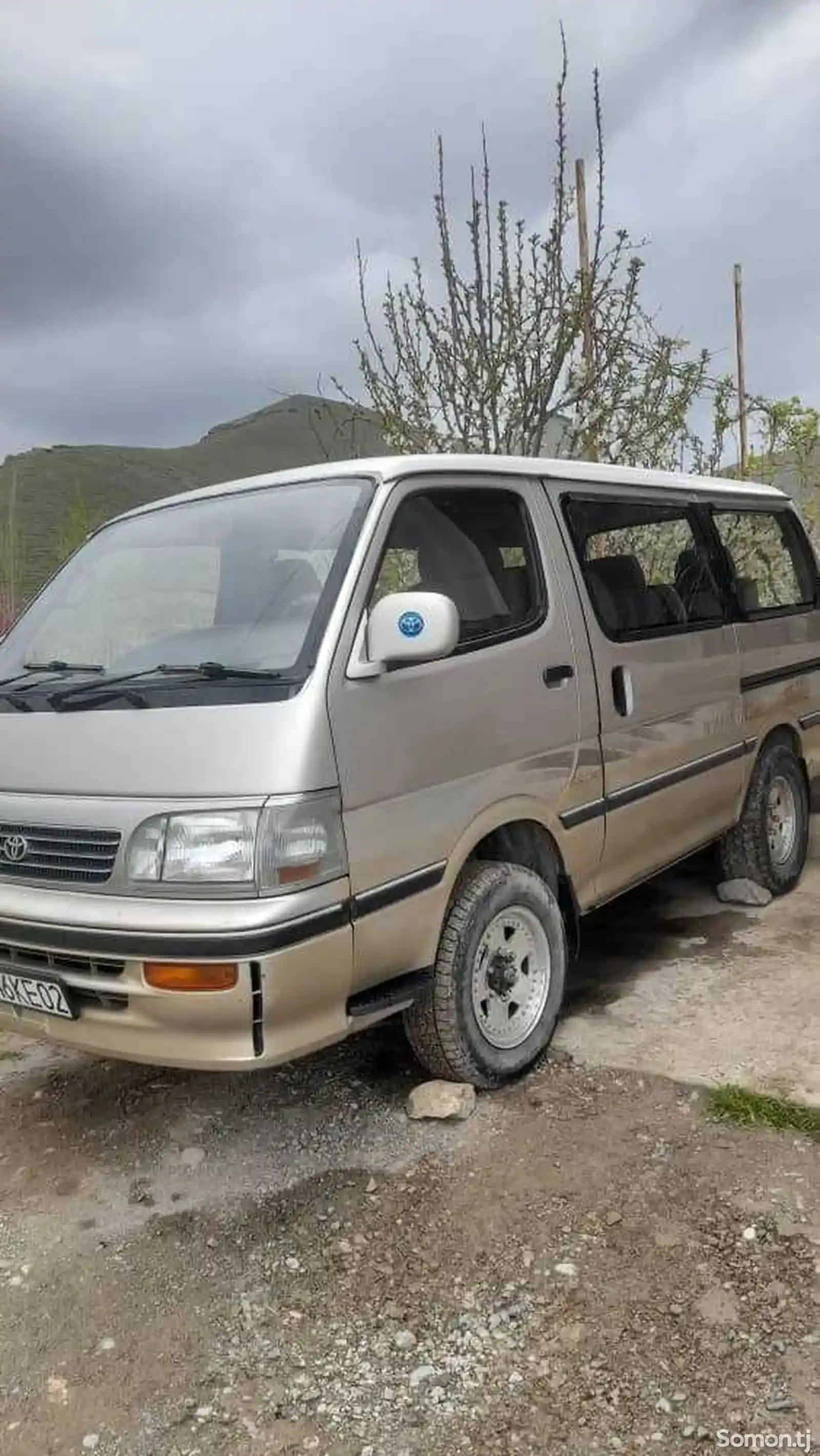 Toyota Hiace, 1994-5