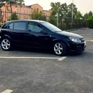 Opel Astra H, 2005